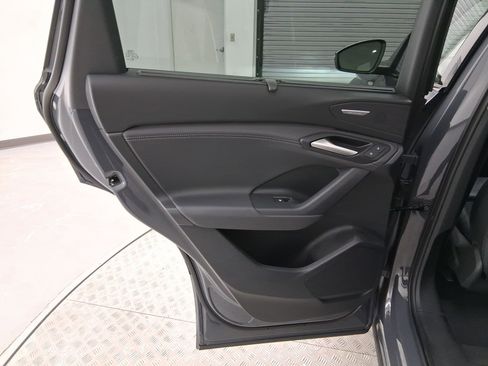 Used 2025 Audi Q6 e-tron Premium Plus w/ Premium Plus image 28