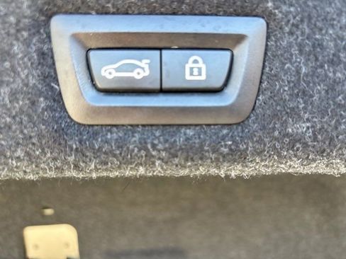 Used 2018 BMW 540i image 13