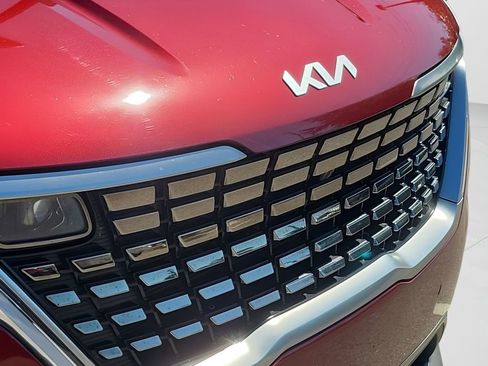 Used 2023 Kia Carnival SX Prestige image 6