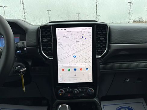 New 2025 Ford Ranger XLT w/ Equipment Group 301A High image 15