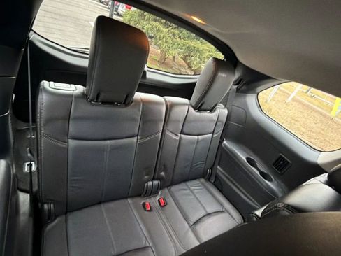 Used 2013 Nissan Pathfinder SL image 43