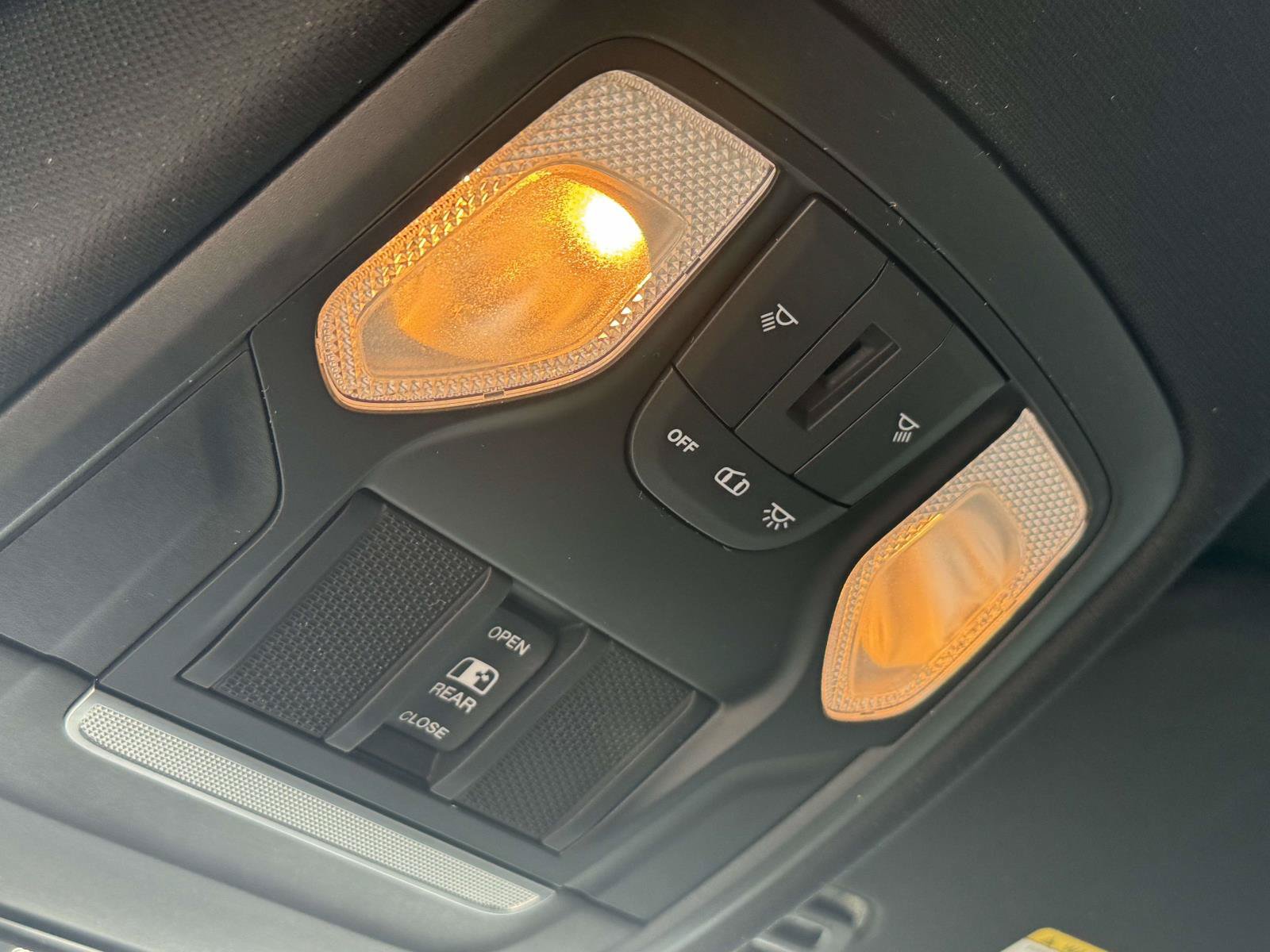 Used 2021 RAM 1500 Big Horn AWD/4WD image 14