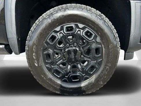 New 2026 GMC Sierra 3500 Denali w/ Technology Package image 38