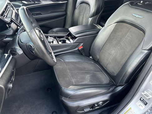 Used 2023 Jeep Grand Cherokee Trailhawk image 17