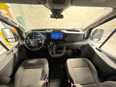Used 2025 Ford Transit 350 XLT RWD image 13