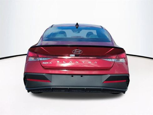 New 2026 Hyundai Elantra Sport image 6