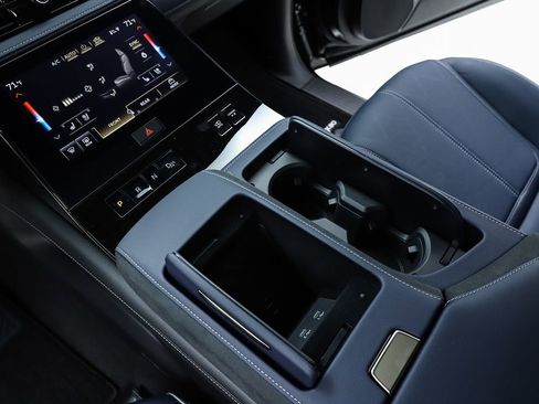 New 2026 INFINITI QX80 4WD w/ Sport Exterior Package image 24
