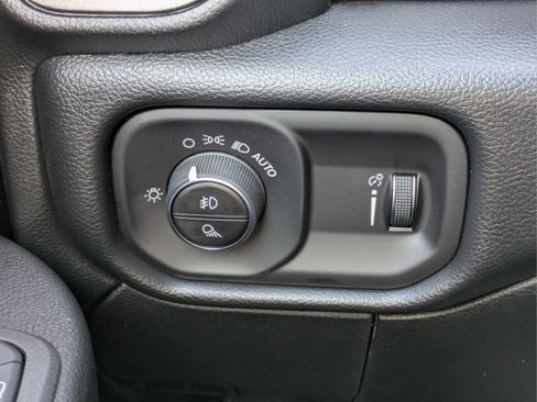 New 2026 RAM 2500 Tradesman AWD/4WD image 26