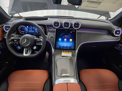 New 2026 Mercedes-Benz GLC 43 AMG 4MATIC image 17