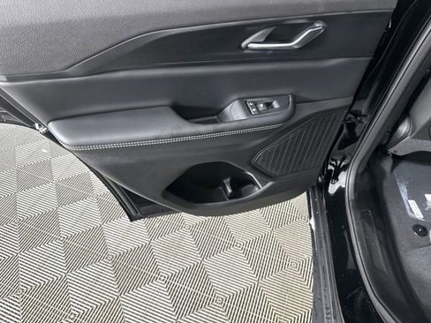 New 2025 Jeep Grand Cherokee Laredo X image 14