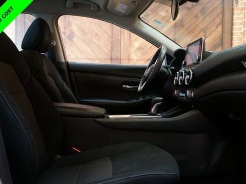 Used 2021 Nissan Sentra SV image 48