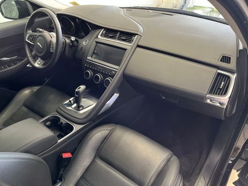 Used 2019 Jaguar E-PACE S AWD/4WD image 33