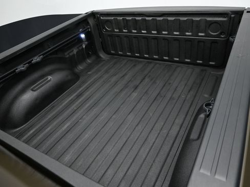 Used 2021 RAM 1500 Big Horn w/ Built-to-serve Edition AWD/4WD image 44