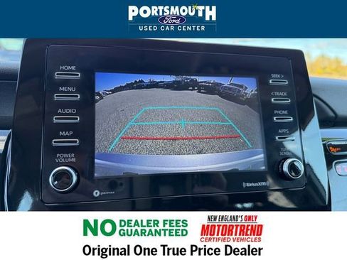 Used 2023 Toyota Camry SE image 9