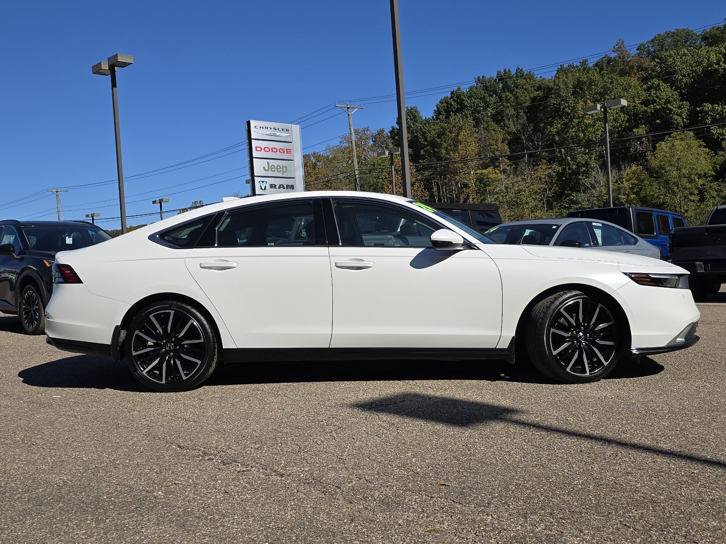 Used 2024 Honda Accord Touring image 19
