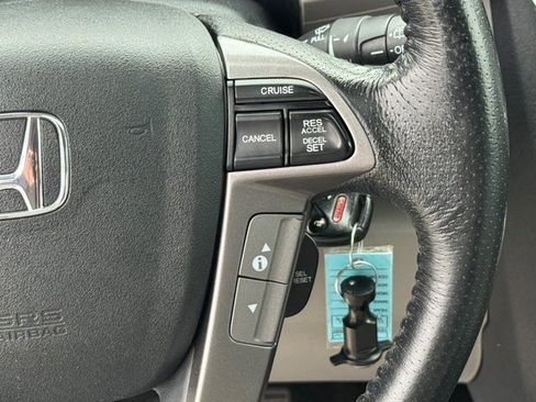 Used 2014 Honda Pilot Touring image 27