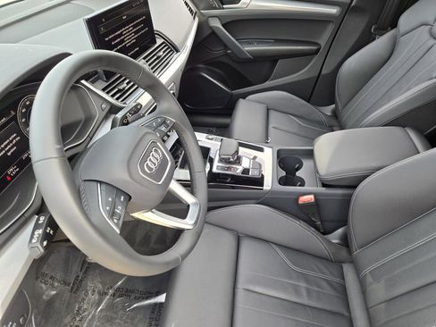 Certified 2024 Audi Q5 2.0T Premium w/ Summer of Audi Package image 15