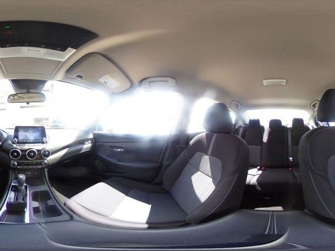 Used 2025 Nissan Sentra SV image 40