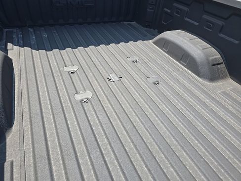Used 2026 GMC Sierra 2500 AT4 w/ AT4 Premium Plus Package AWD/4WD image 6
