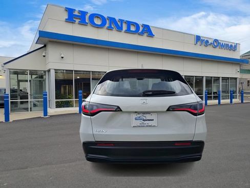 Used 2025 Honda HR-V LX image 5