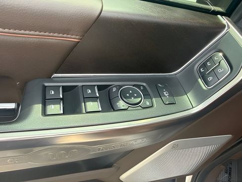 Used 2023 Ford F350 King Ranch AWD/4WD image 22