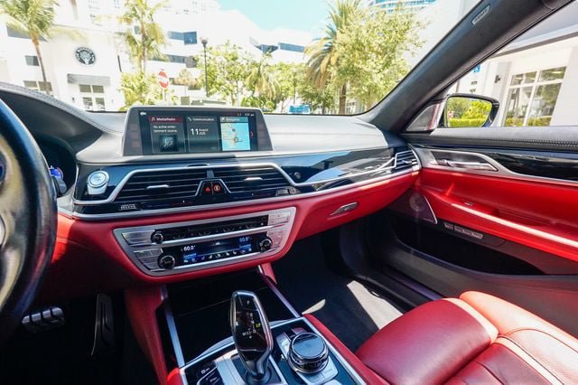 Used 2017 BMW ALPINA B7 xDrive AWD/4WD image 67