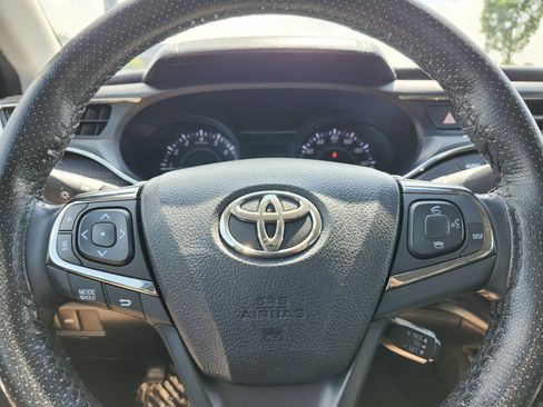 Used 2016 Toyota Avalon Touring FWD image 30