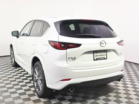 New 2025 MAZDA CX-5 AWD 2.5 S w/ Premium Plus Pkg image 4