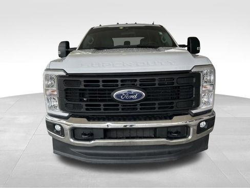 Used 2025 Ford F350 XL w/ XL Driver Assist Package AWD/4WD image 11