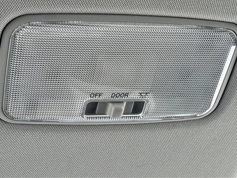 Used 2023 Toyota Camry SE FWD image 28