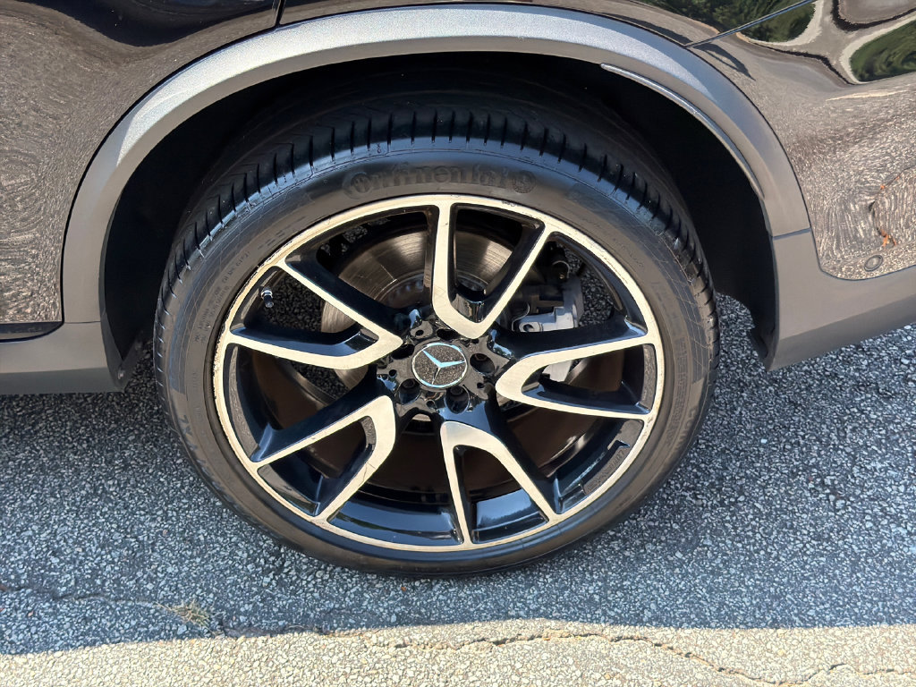 Used 2019 Mercedes-Benz GLC 43 AMG 4MATIC w/ Multimedia Package image 19
