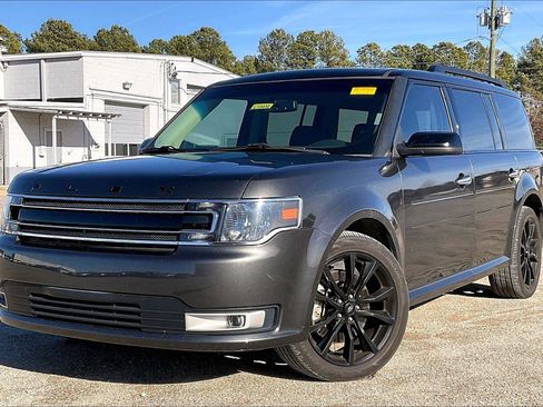 Used 2019 Ford Flex SEL w/ Equipment Group 202A image 2