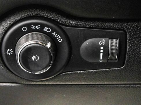 Used 2022 Dodge Durango R/T w/ Tow 'N Go Package image 19