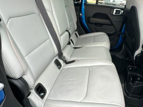 Used 2021 Jeep Gladiator Mojave image 14