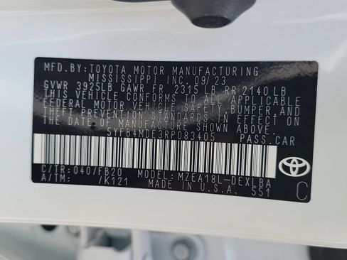 Used 2024 Toyota Corolla LE FWD image 25