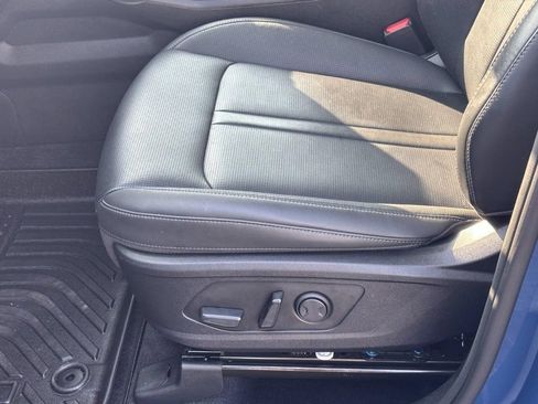 Used 2024 Kia Sorento EX w/ Panoramic Sunroof Package FWD image 16