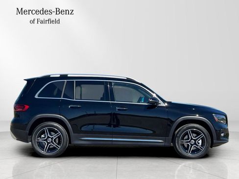 New 2026 Mercedes-Benz GLB 250 4MATIC image 8
