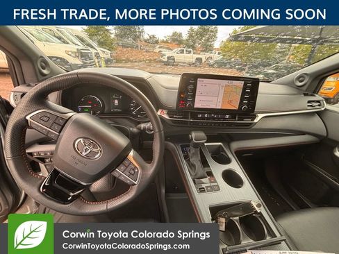 Used 2023 Toyota Sienna XSE w/ XSE Plus Package AWD/4WD image 13
