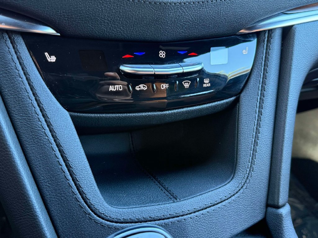 Used 2023 Cadillac XT5 Premium Luxury AWD/4WD image 27