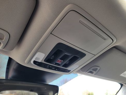 New 2026 Honda Pilot Touring image 29