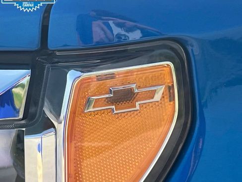 Used 2022 Chevrolet Silverado 1500 LT AWD/4WD image 22