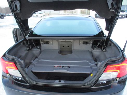 Used 2013 Volvo C70 T5 image 12