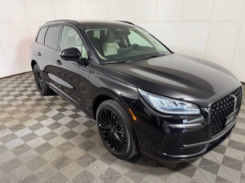 New 2026 Lincoln Corsair Premiere image 7