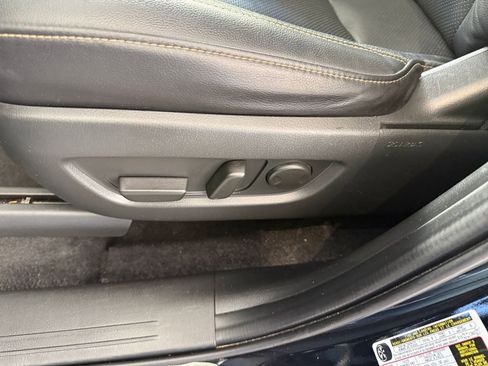 Used 2025 MAZDA CX-90 3.3 Turbo w/ Preferred Package image 24