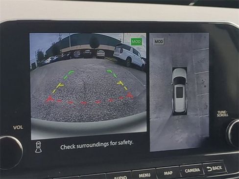 Used 2022 Nissan Pathfinder SL image 20