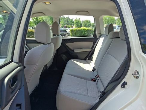 Used 2016 Subaru Forester 2.5i w/ Popular Package #1 AWD/4WD image 12