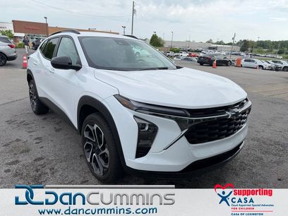 Used 2024 Chevrolet Trax RS