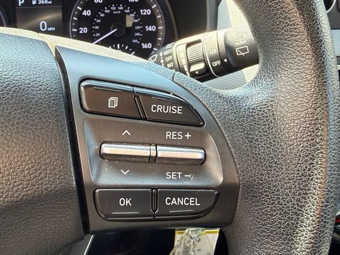 Used 2020 Hyundai Kona SE FWD image 15