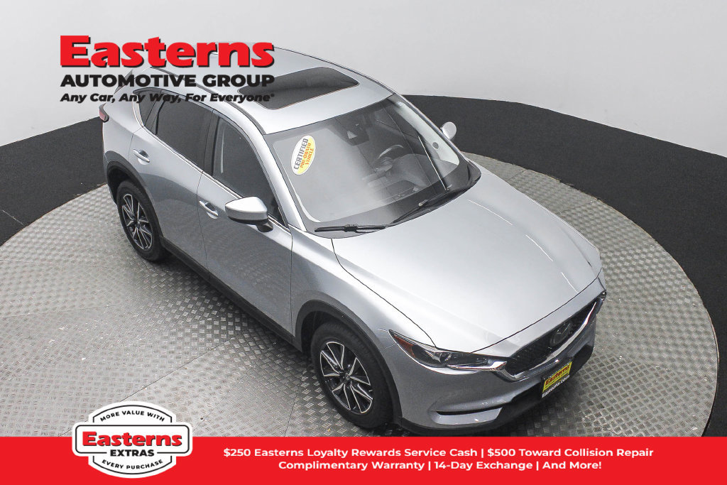 Used 2018 MAZDA CX-5 Touring w/ Preferred Equipment Package AWD/4WD image 4