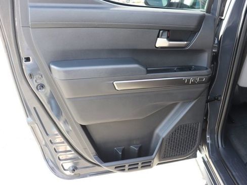 Used 2024 Toyota Tacoma TRD Sport image 10